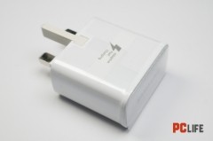 Samsung адаптер fast charger UK - нов , оригинален | 6 МЕСЕЦА - Телефони и таблети втора ръка